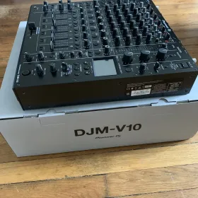 Pioneer CDJ-3000, Pioneer CDJ 2000NXS2, Pioneer DJM 900NXS2, Pioneer DJ DJM-V10 