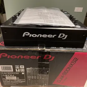 Pioneer CDJ-3000, Pioneer CDJ 2000NXS2, Pioneer DJM 900NXS2, Pioneer DJ DJM-V10 