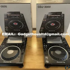 Pioneer CDJ-3000 Multi-Player / Pioneer DJM-A9 DJ Mixer 