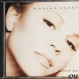 Polecam Wspaniały Album CD MARIAH  CAREY –  Album  Music Box CD