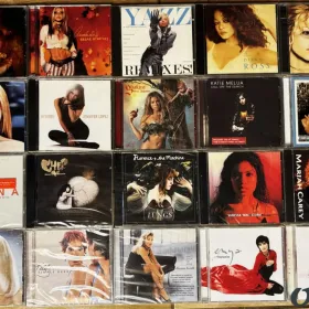 Polecam Album CD MARIAH CAREY  - Album Charmbracelet CD